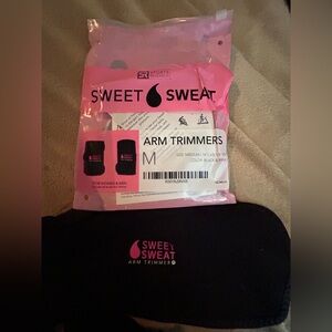 Sweet Sweat arm trimmers. 2 pack. NWOT. Medium